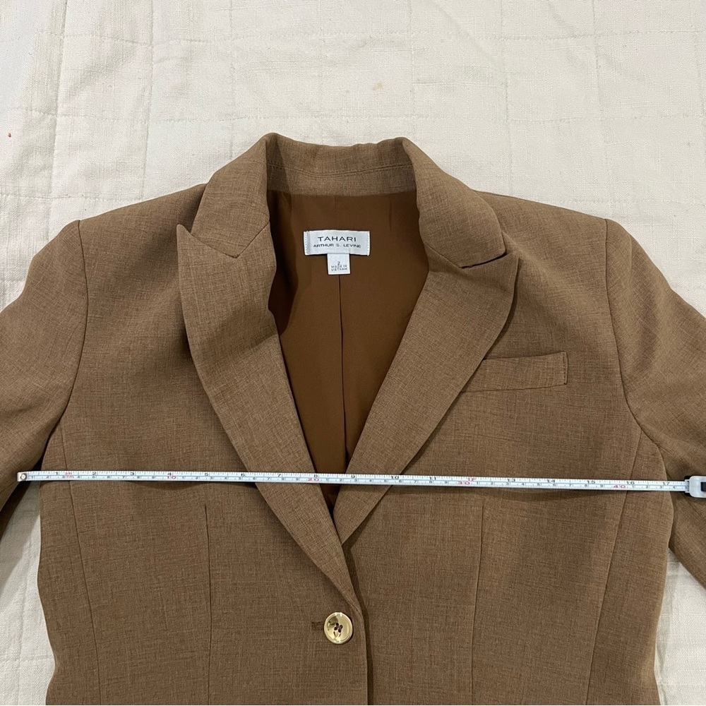 Tahari Arthur S. Levine Blazer Jacket Tan Brown Size 2 - Picture 8 of 10